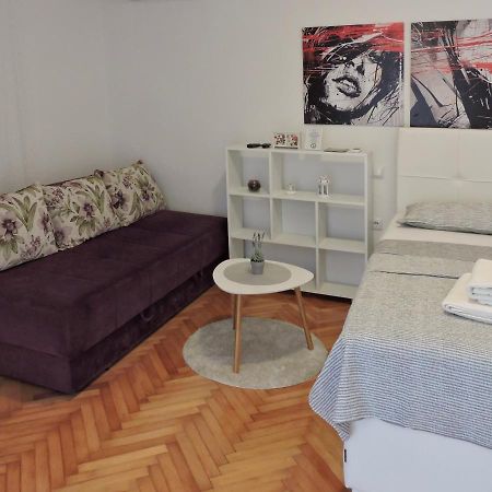 Apartments Tila Требинье Экстерьер фото