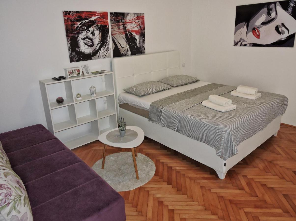 Apartments Tila Требинье Экстерьер фото