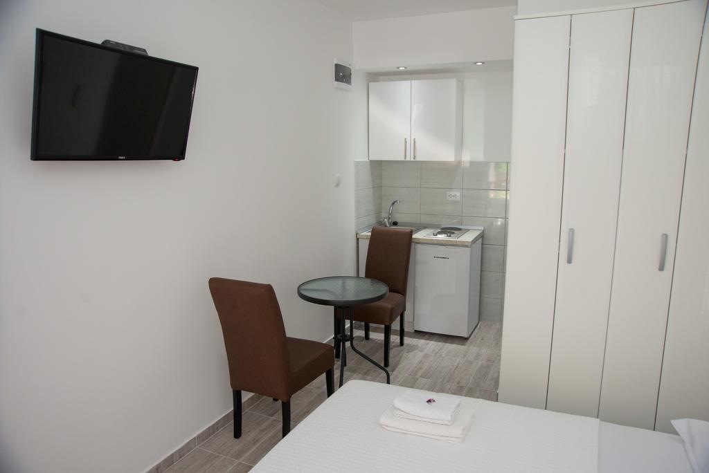 Apartments Tila Требинье Экстерьер фото
