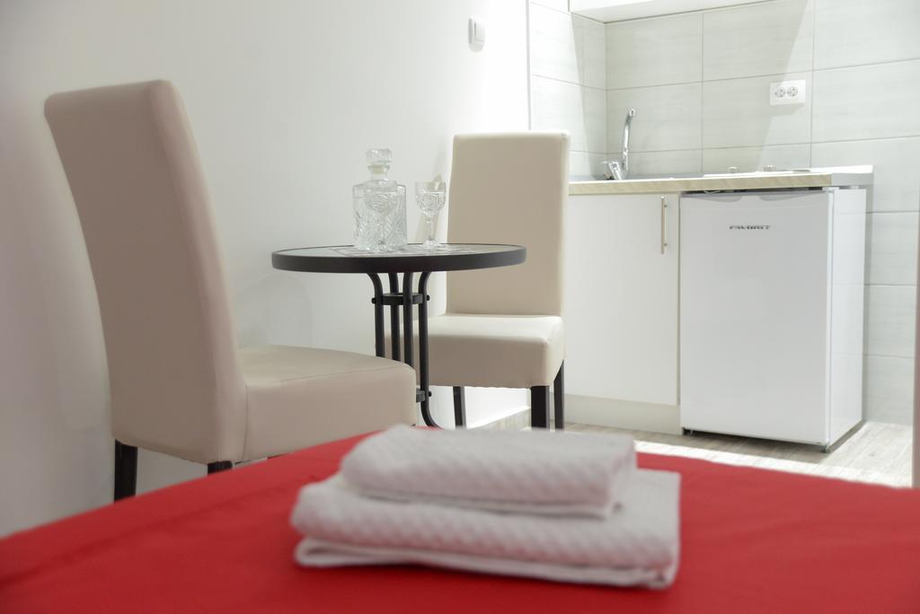 Apartments Tila Требинье Экстерьер фото
