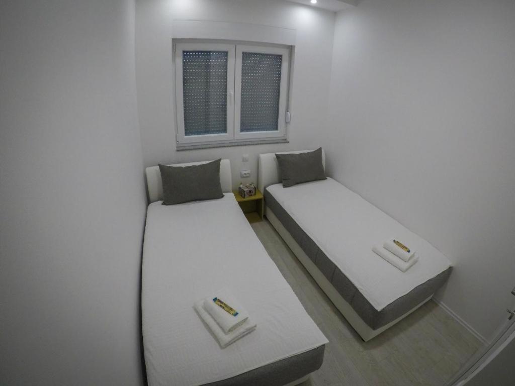 Apartments Tila Требинье Экстерьер фото